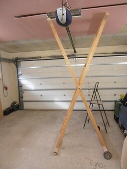 zvedák na sádrokarton