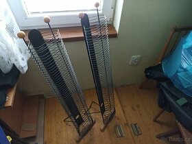 Stojany na CD za odvoz