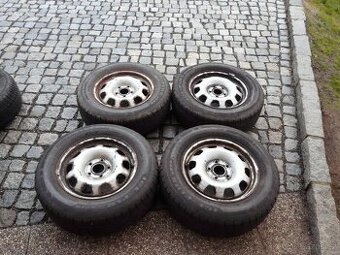 ZIMNÍ PNEU + DISKY DACIA DUSTER 215/65R16