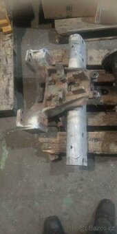 Přední naprava na zetor 7211