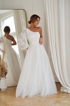 Nádherné, bílé svatební šaty velikost XS 34