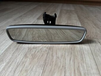 Vnitřní zpětné zrcátko samostmívací Škoda Rapid