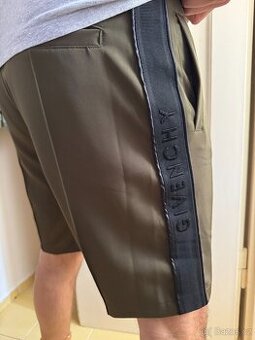 Panske Givenchy kratasy