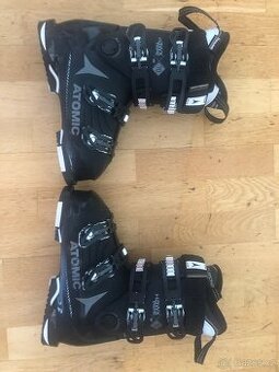 Dámské lyžařské boty Atomic 25,5