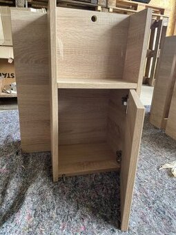 Skřínky do koupelny či k toaletě