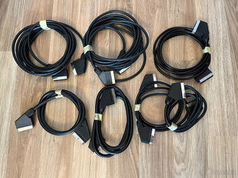 Kabely scart, cinch, S-video, HDMI