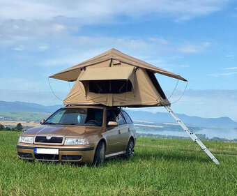 Střešní stan na auto