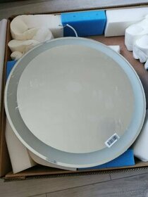 Koupelnové zrcadlo s LED podsvícením