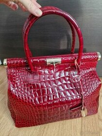 Nová červená kožená kabelka - 1