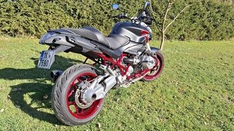 BMW R1200R