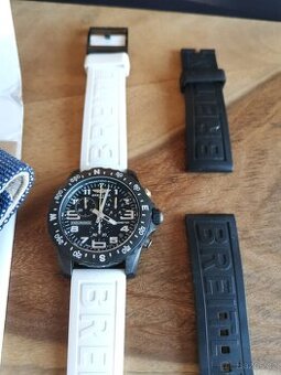 BREITLING Endurance Pro 44mm Breitlight