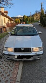 Octavia 1.8 Agn 92kw 1998