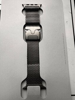 Apple 49mm Natural Titanium Milanese Loop - Small