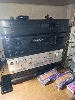 Prodám - DUAL- CR-9000 RC- INTEGRATED RECIEVER, výkon 2+80wa