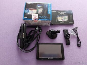 Navigace garmin 2595