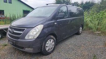 Hyundai H-1 People