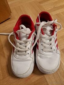 Boty na tenis