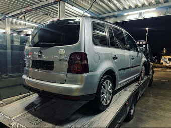 Vůz na náhradní díly VW Touran 1T2 FL r.v. 2009 BSE JJT LA7W - 1