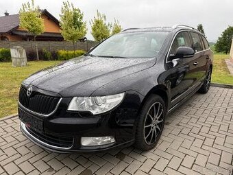 Superb kombi 2.0tsi 147kw DSG Automat Xenony Alcantara