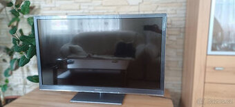 Panasonic 42 palců