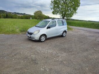Toyota Yaris Verso 1.3 VVTi