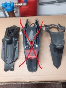 PODBLATNÍK (držiak ŠPZ) KTM HUSABERG - 1