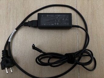 Nabíjecí adaptér HP - 1