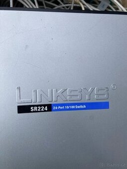 Switch Linksys SR224, 24port, 10/100, Cisco systems - 1