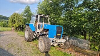 Traktor ZT 303