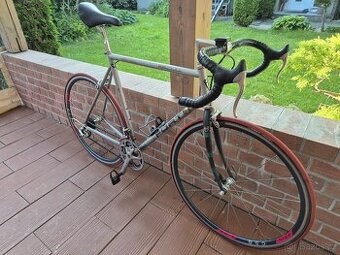 Prodám retro silniční kolo – stylovka z minulého století 🚴