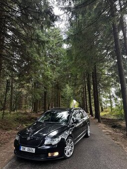 Superb 2 DSG Combi
