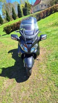 Suzuki Burgman 650