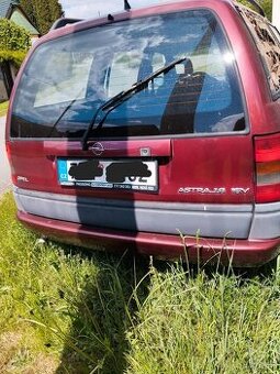 Opel Astra 1,6