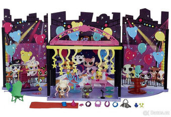 Hasbro Littlest Pet Shop Backstage Style Set