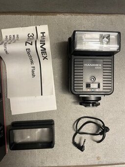 Blesk Hanimex 325AZ