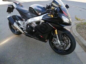Aprilia Rsv4 RR APRC