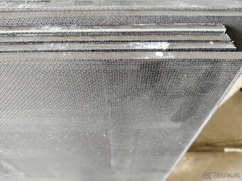 Březová protiskluzová voděodolná překližka
