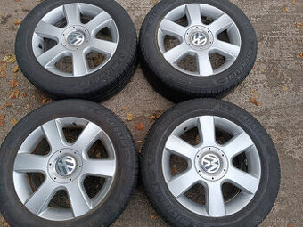 VW Golf 5 - alu disky 6,5x16 et50 + letní 205/55/16
