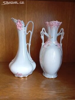 VAZA  Royal Dux, Czechoslovakia