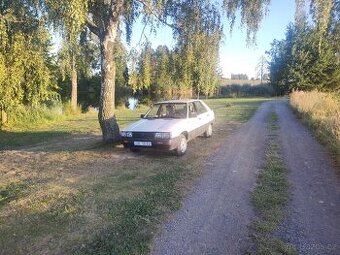 Renault 11