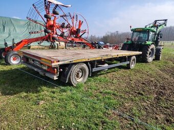 Vlek přívěs nákladní