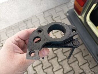 VW příruba karburátoru