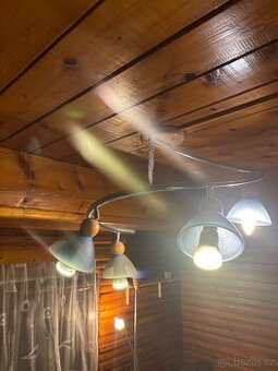 Stropní světlo včetně žárovek