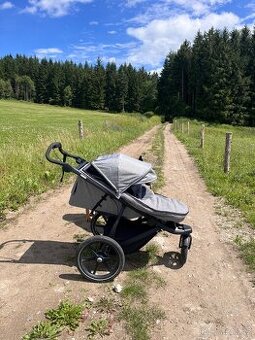 Thule Urban Glide 2 + korba a příslušenství