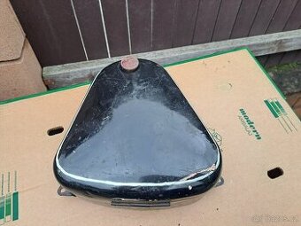 CZ 125 T zetka kastlík schránka baterie