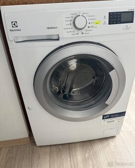 Pračka electrolux