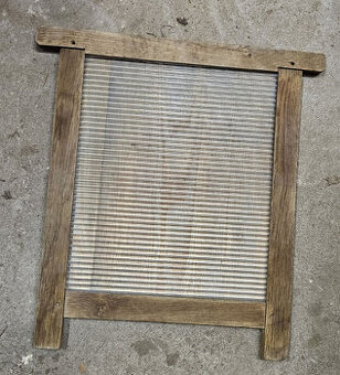 Starožitná skleněná valcha