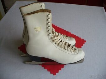 Dámské kožené brusle Botas velikost 40