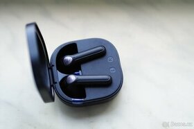 Bezdrátově sluchátka