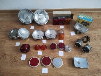 Světlomety světla odrazky na Škoda spartak, octavia, felicia